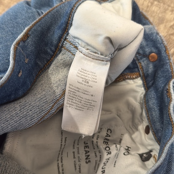 Madewell - Stovepipe Jeans in Ditmas Wash - Size 28 - Good Condition!! - Picture 9 of 13